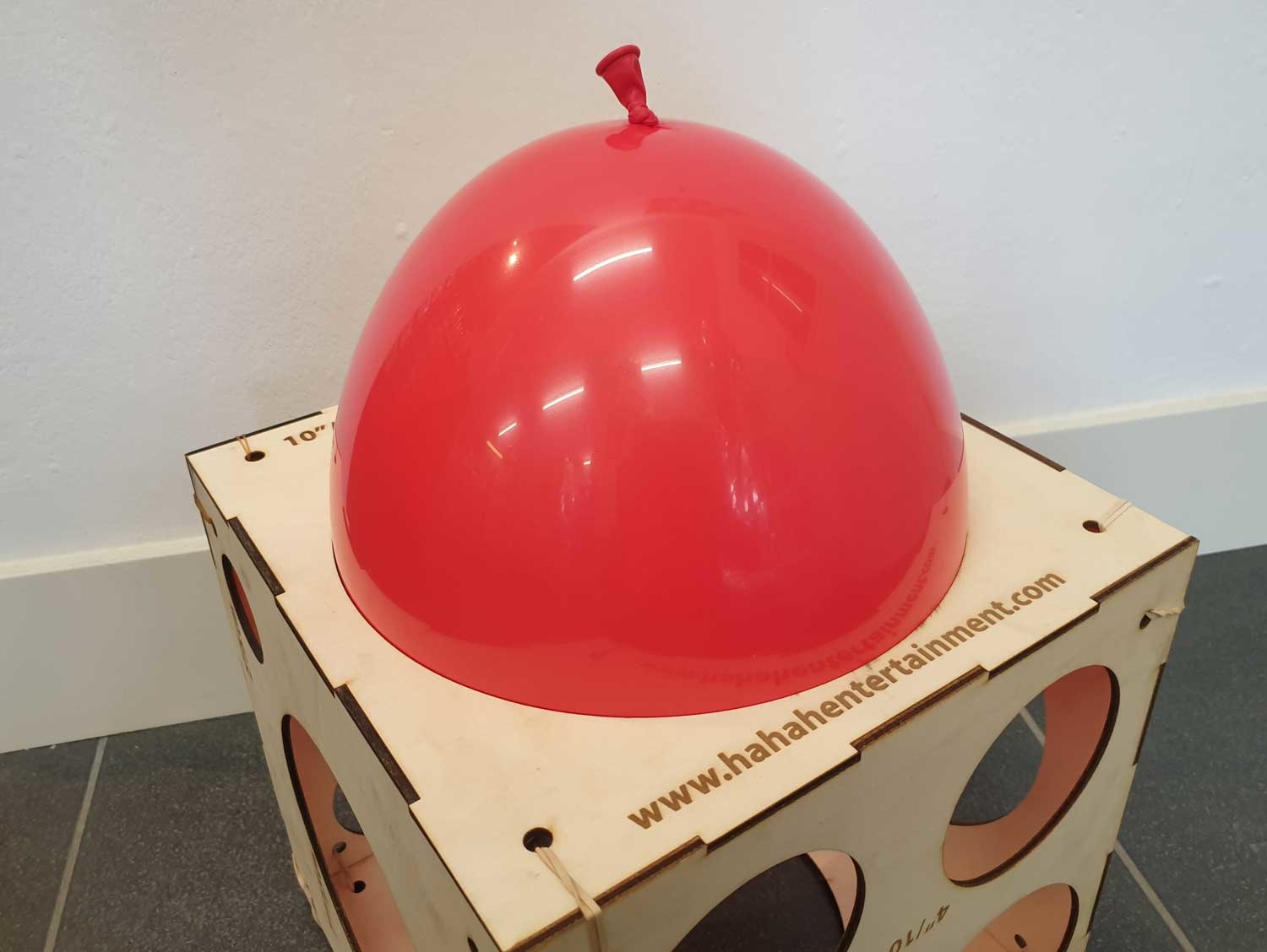 Balloon Sizer Box - Hout