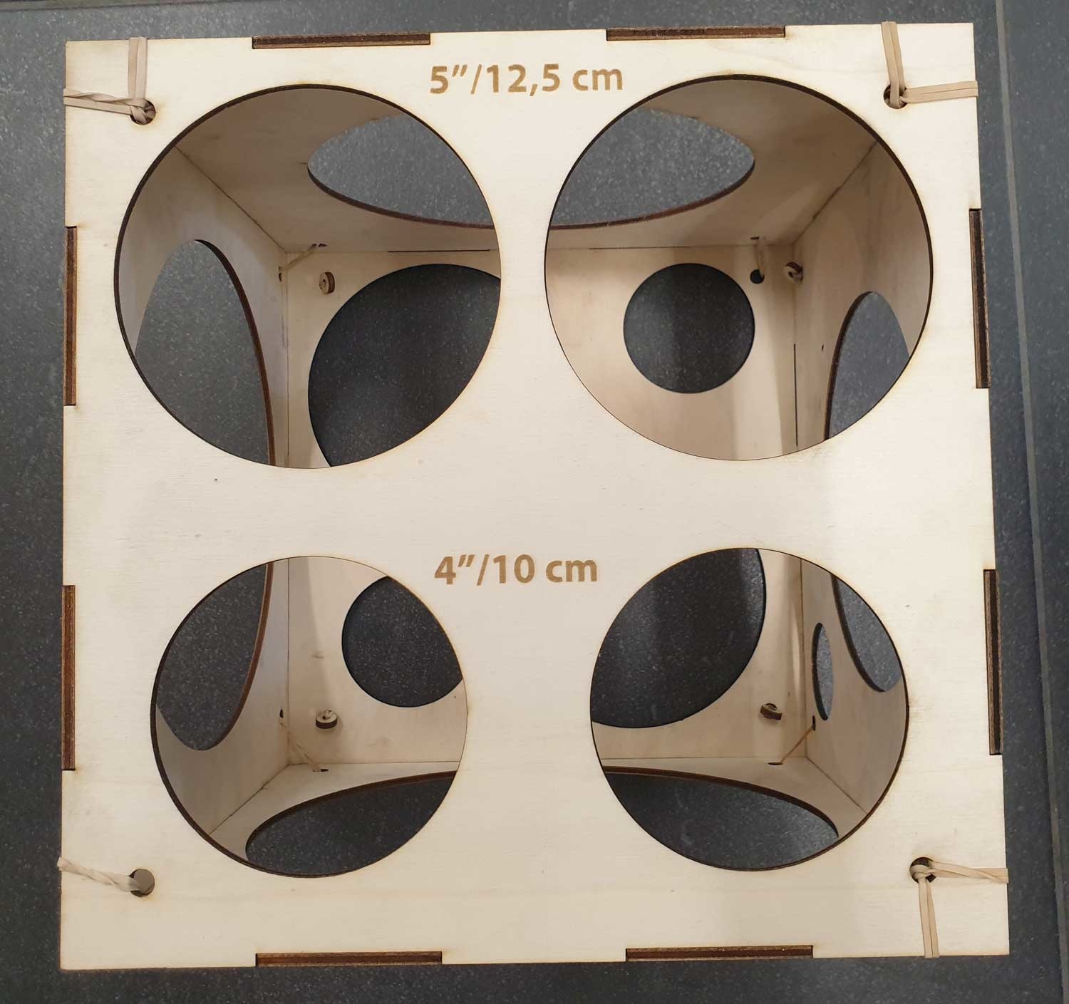 Balloon Sizer Box - Hout 30x30cm