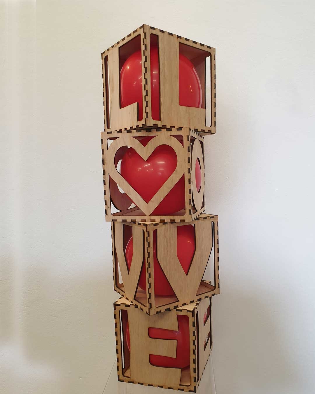 LS - Letterblok - CUTOUT LOVE - 15 x 15cm