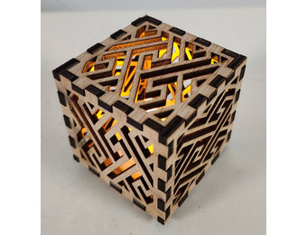 LS - Theelichtje - Hout - 5x5cm - incl led kaarsje