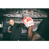 Brute Brute Training Boks Pads – Rot & Weiß