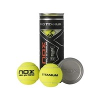 Pure2Improve Padel Racket Jugador 950 - Rond - Zwart & Wit - Inc. 3 Nox Ballen Pure2Improve Pure2Improve Padel Racket Jugador 950 - Rond - Zwart & Wit - Inc. 3 Nox Ballen