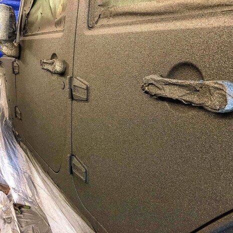 Raptor Liner 1 bottle black Raptor Liner 1 bottle black