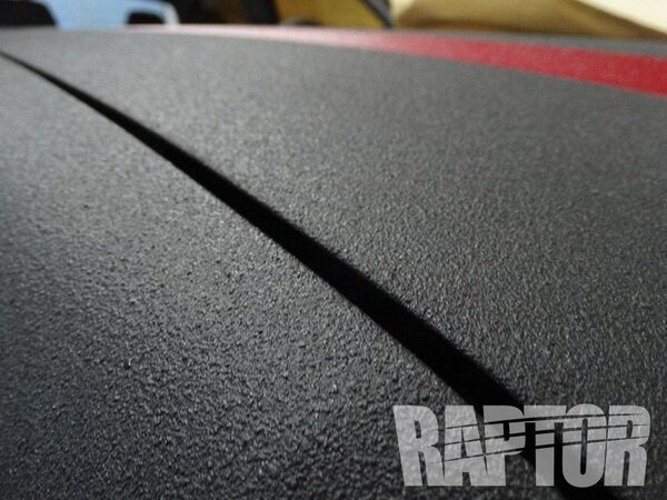 Raptor Liner 1 bottle black Raptor Liner 1 bottle black