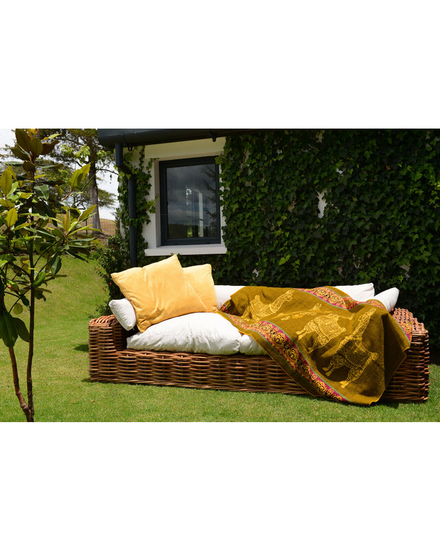 EcuaFina Mini Alpaka Native Decke - Doppelseitige Drucke - Moderne Wohnaccessoires - FairTrade & authentisch - Gelb