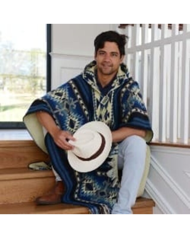 EcuaFina Poncho Shuar Blau