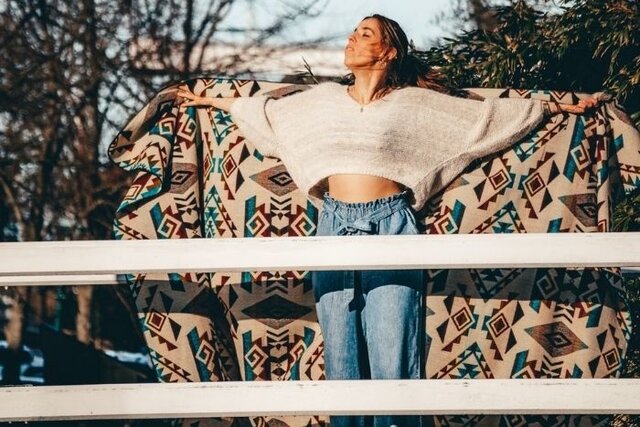 EcuaFina Alpaca Native Blanket - Chimborazo - Multicolor - Sustainable - Interior