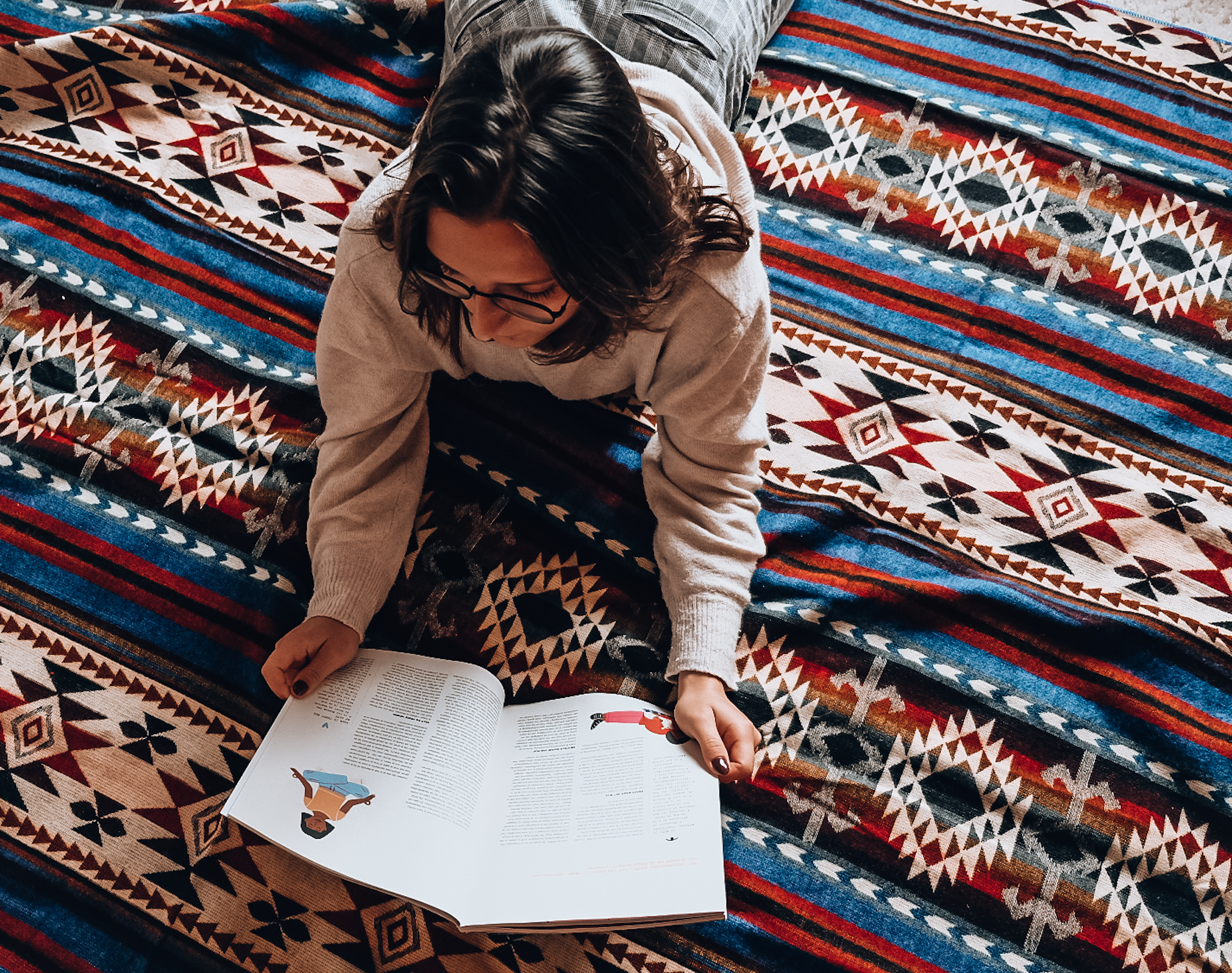 EcuaFina Plaid Cotopaxi pour le canapé - Couverture native en laine d'alpaga - Couvre-lit Chaud - Décoration Bohème - Multicolore