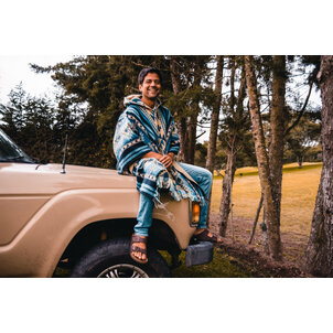 EcuaFina Poncho Shuar bleu