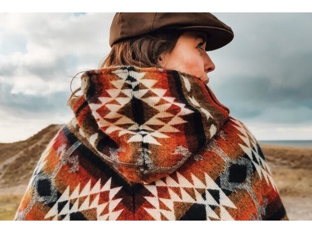 EcuaFina Poncho Triangle Yellow