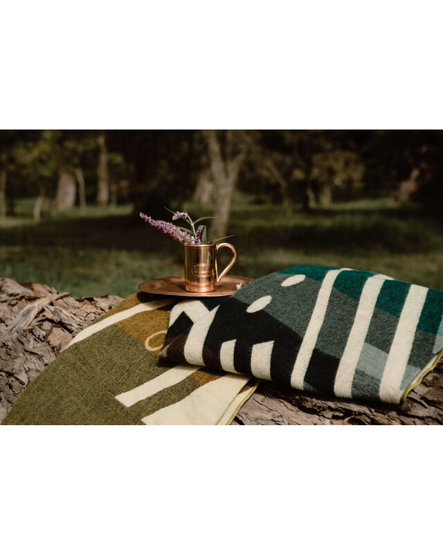 EcuaFina Plaid aus Alpakawolle – Warm und weich – FairTrade – Handgefertigt in Ecuador – Imbabura – Grün