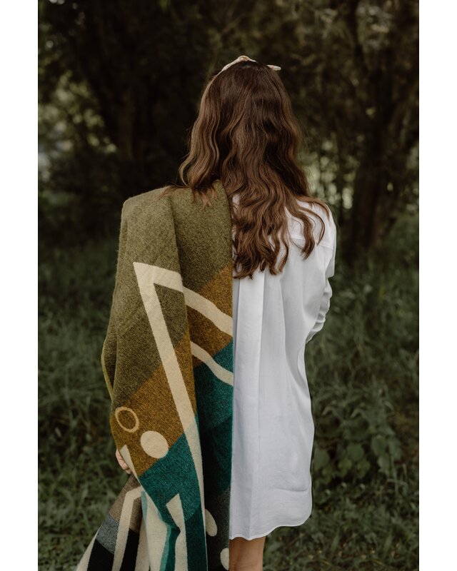 EcuaFina Mini Alpaka Native Decke - Doppelseitige Drucke - Moderne Wohnaccessoires -  FairTrade & authentisch - Imbabura - Grün