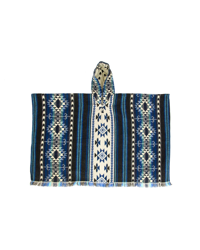 EcuaFina Poncho Shuar Blau