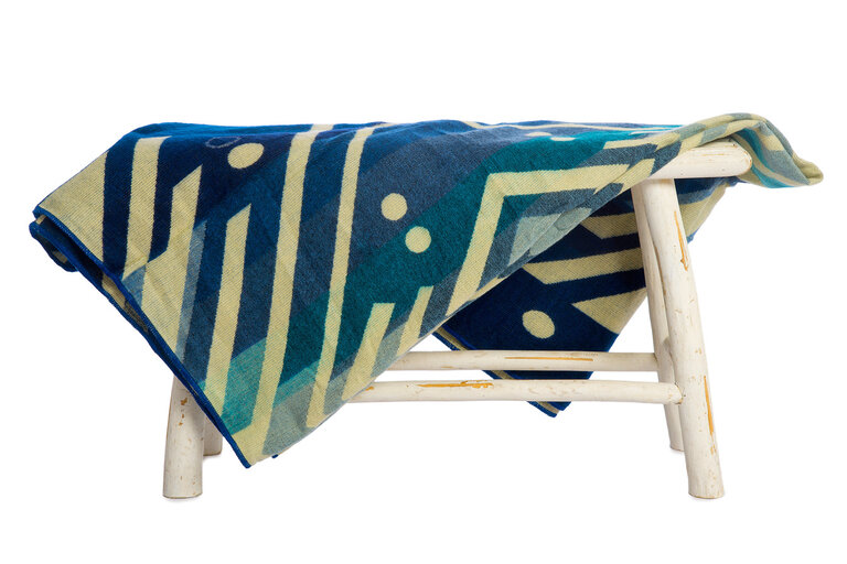 EcuaFina Mini Alpaca Native Deken - Dubbelzijdige prints - Moderne Woonaccessoires - FairTrade & Authentiek - Imbabura - Blauw