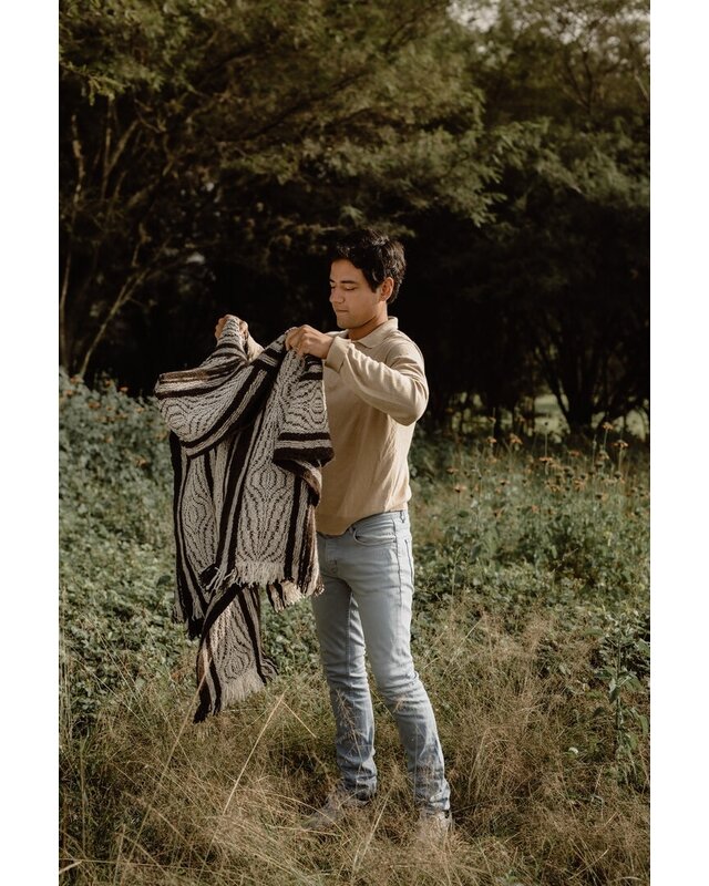 EcuaFina Poncho Elena marron