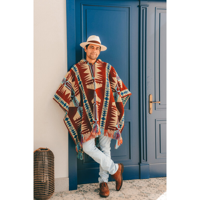 EcuaFina Poncho Quitu Red
