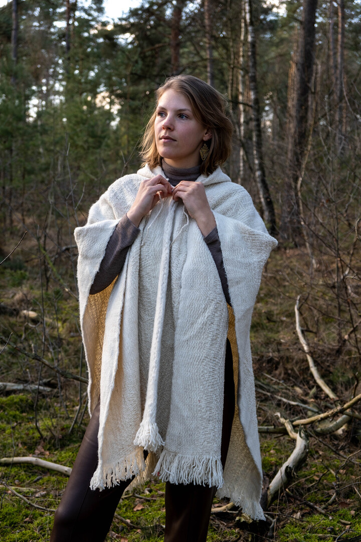 EcuaFina Poncho Elena Wit