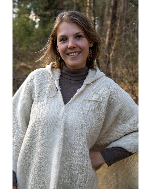 EcuaFina Poncho Elena Wit
