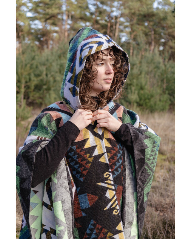EcuaFina Poncho Waorani Vert