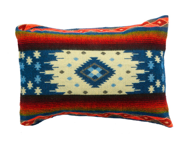 EcuaFina Coussin 60 x 40 cm - double face Quilotoa bleu - avec coussin de garnissage composé d'un rembourrage 100 % plumes de canard et d'une housse 100 % coton