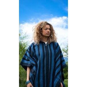 EcuaFina Poncho Secoya Blauw | Katoen | Zomer poncho | EcuaFina | Zomer 2024