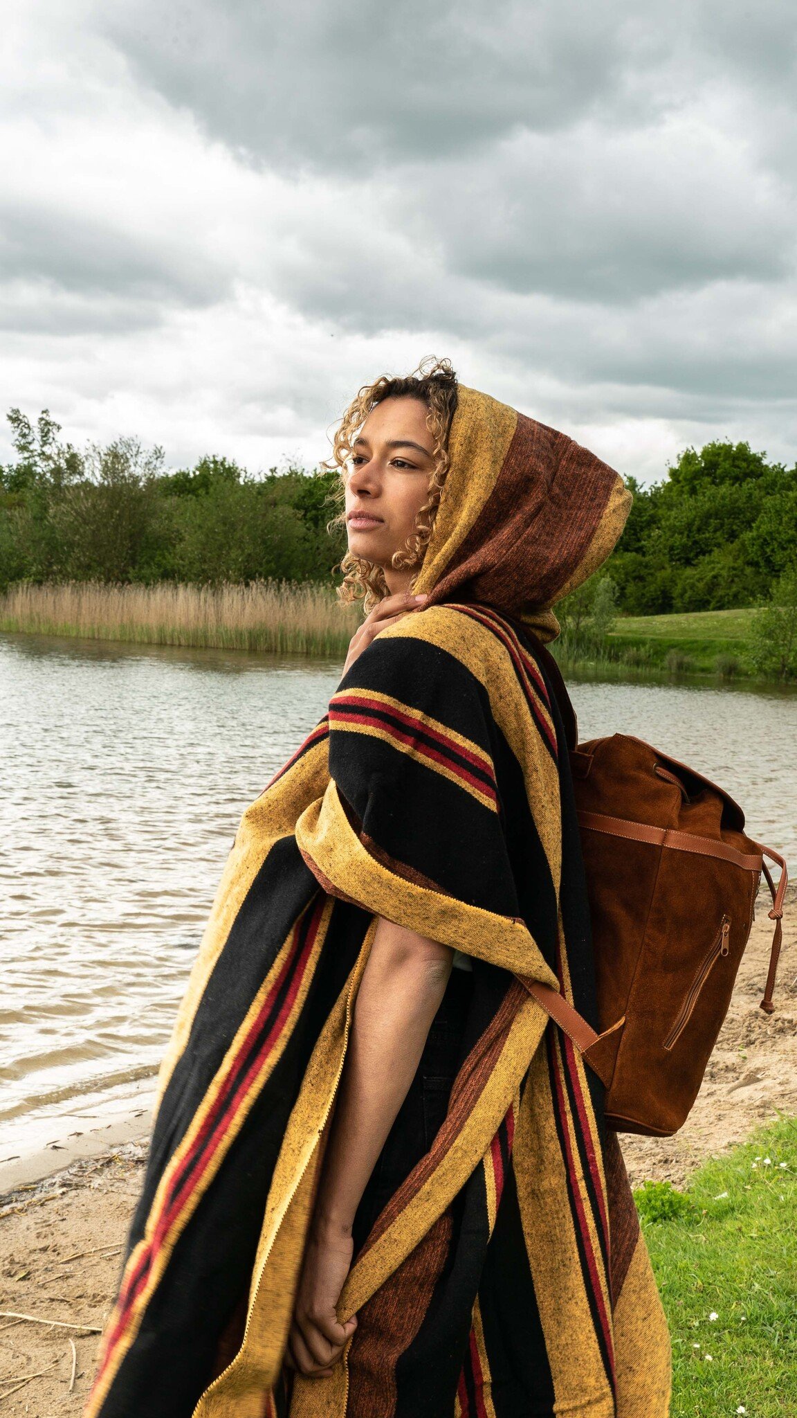 EcuaFina Poncho Siona Black / Yellow | Cotton | Summer poncho | EcuaFina | Summer 2023