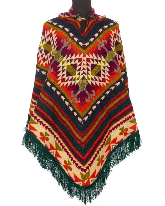 EcuaFina Charming ladies poncho - Triangle Green