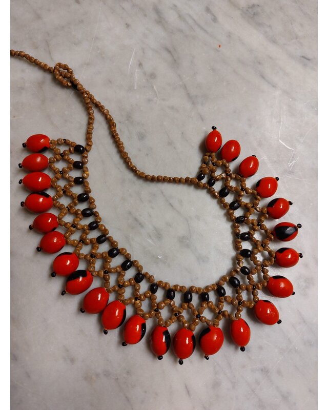 Collier Mandi Wasi - fait à la main à partir de graines