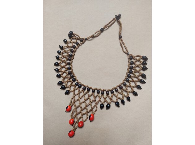EcuaFina Necklace Mandi Norma - Helps to save the rainforestand