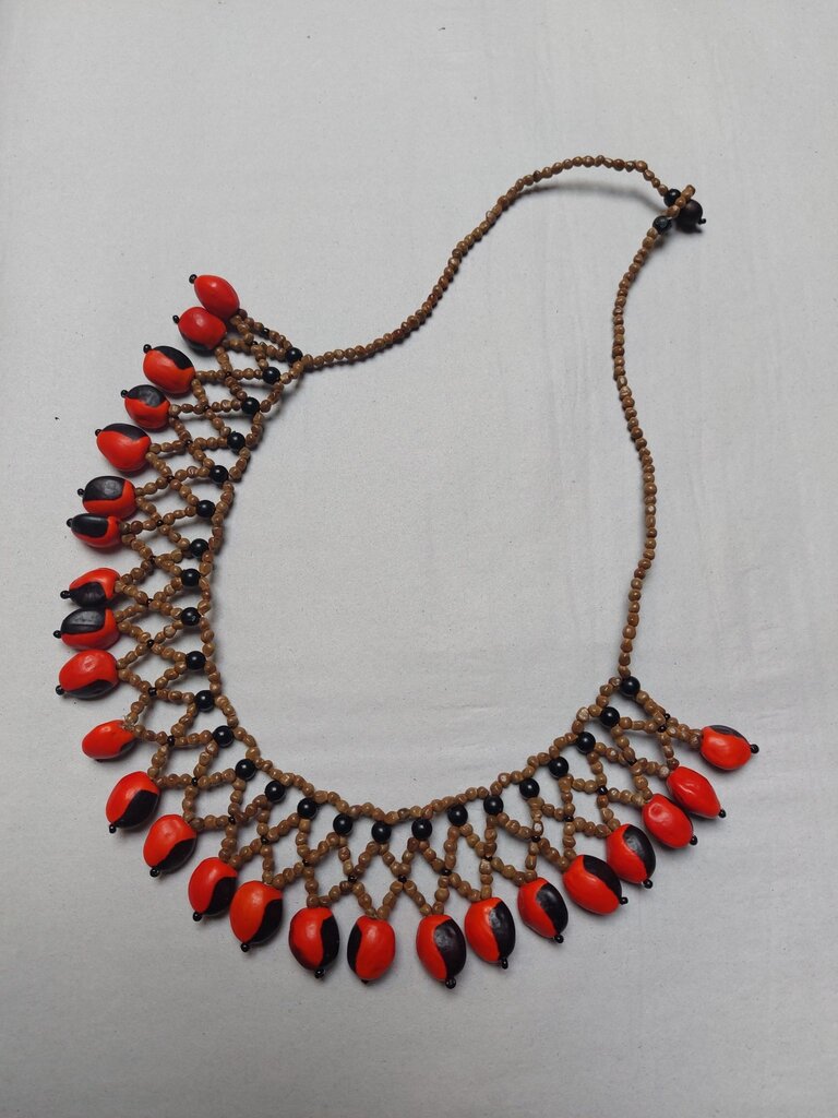 Mandi Wasi Halskette – handgefertigt aus Samen