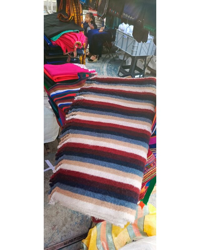 EcuaFina Magnificent original black wool Chagra poncho's - model CACIQUE