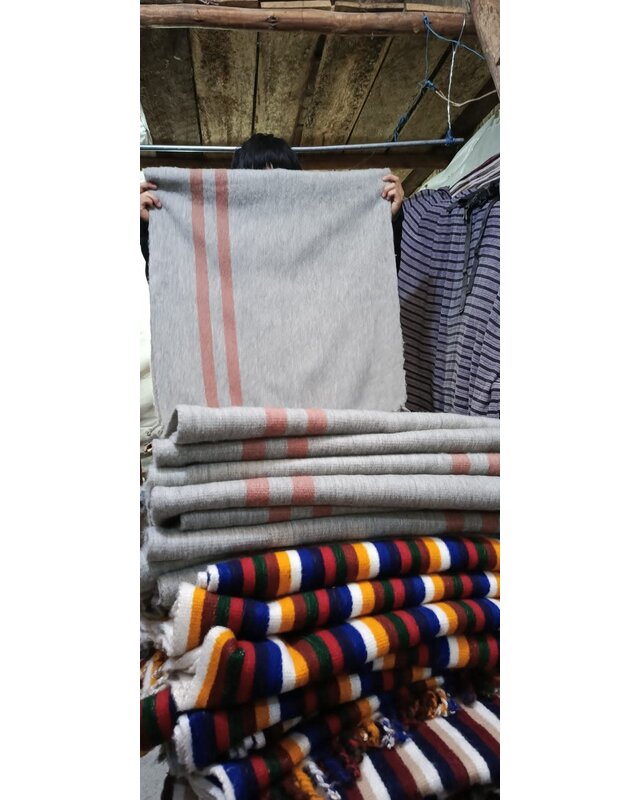 EcuaFina Poncho Chagra Pava - 100% Wolle