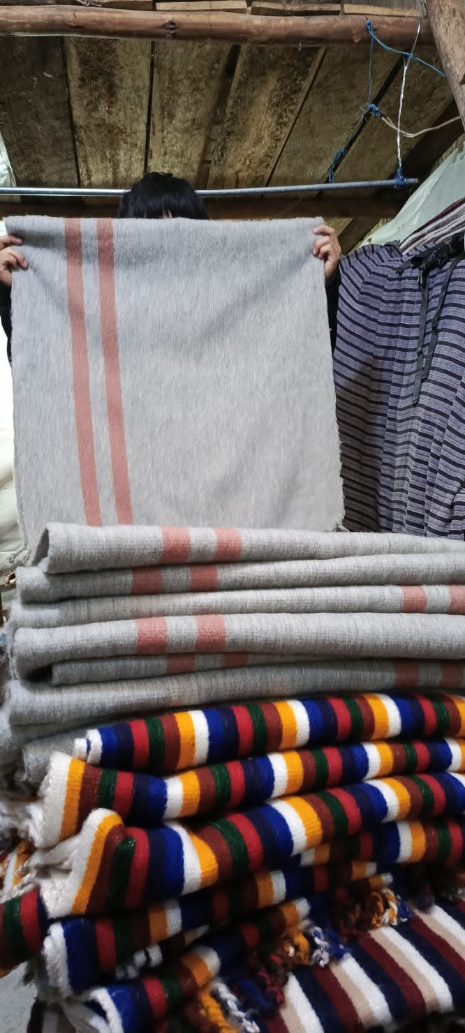 EcuaFina Poncho Chagra Pava - 100% wol