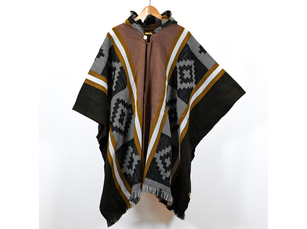 EcuaFina Poncho	Mapuche - Braun = café