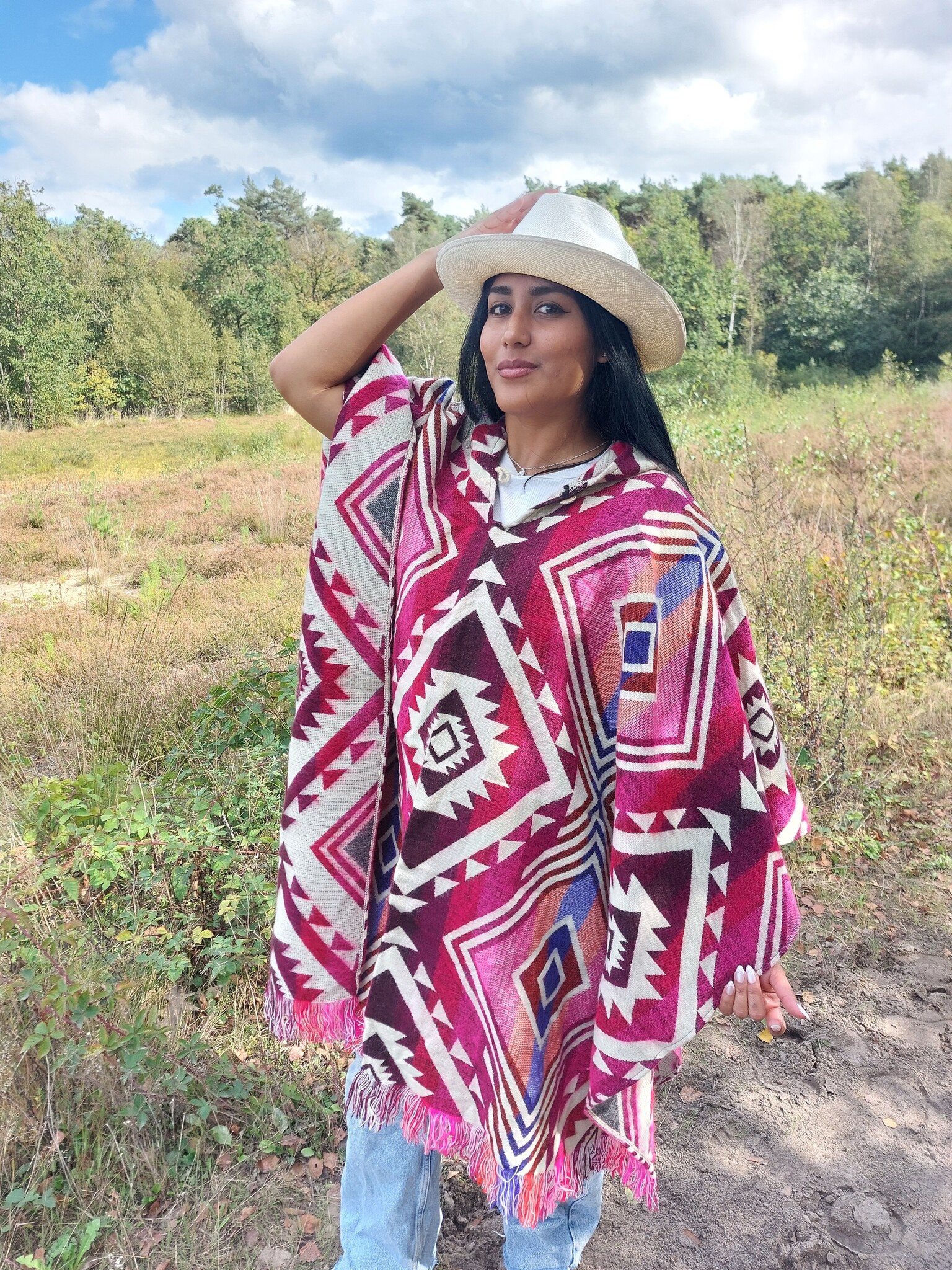 EcuaFina Poncho Entente Flower