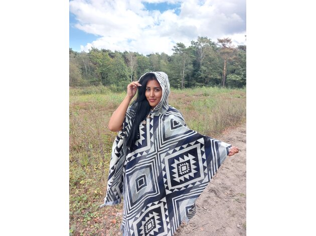 EcuaFina Alpaca Poncho Entente Grey
