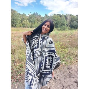 EcuaFina Alpaca Poncho Entente Grey