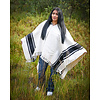 Beautiful original, heavy pure wool Chagra poncho - Model IBIS