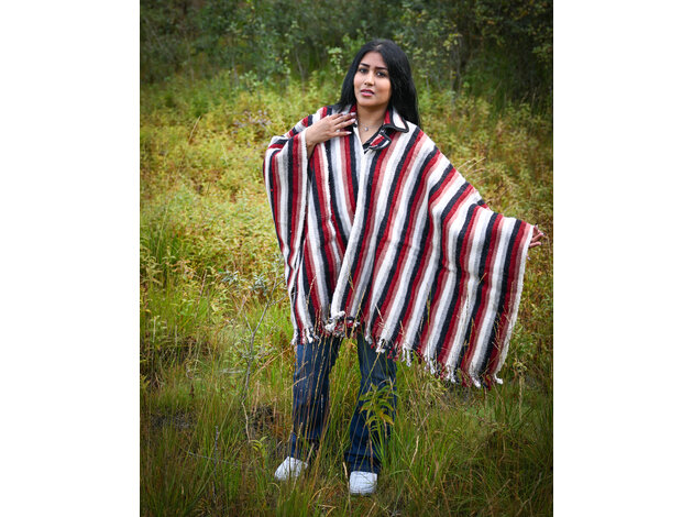 EcuaFina Poncho Original Chagra - Condor
