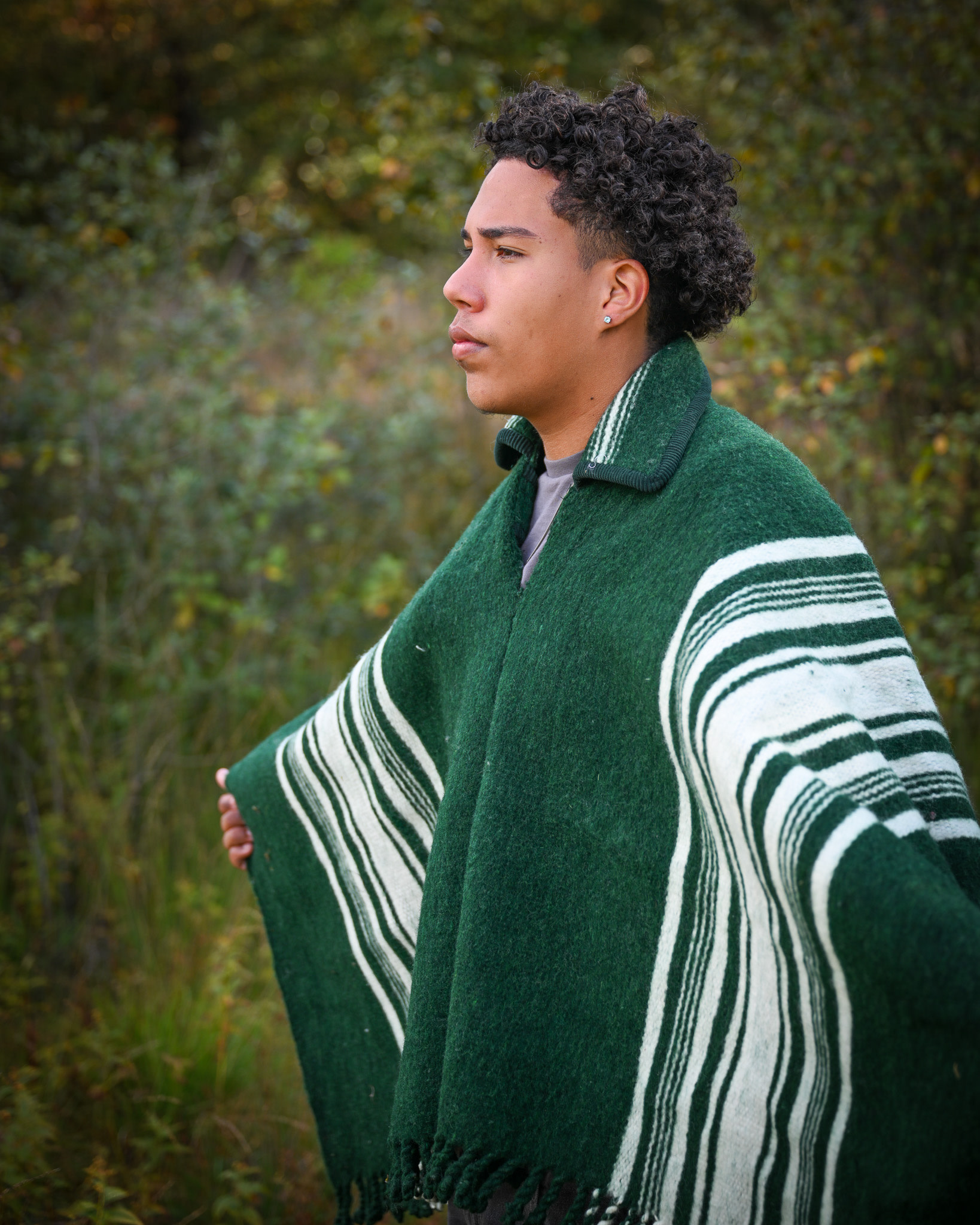 EcuaFina Poncho Chagra - Colibri