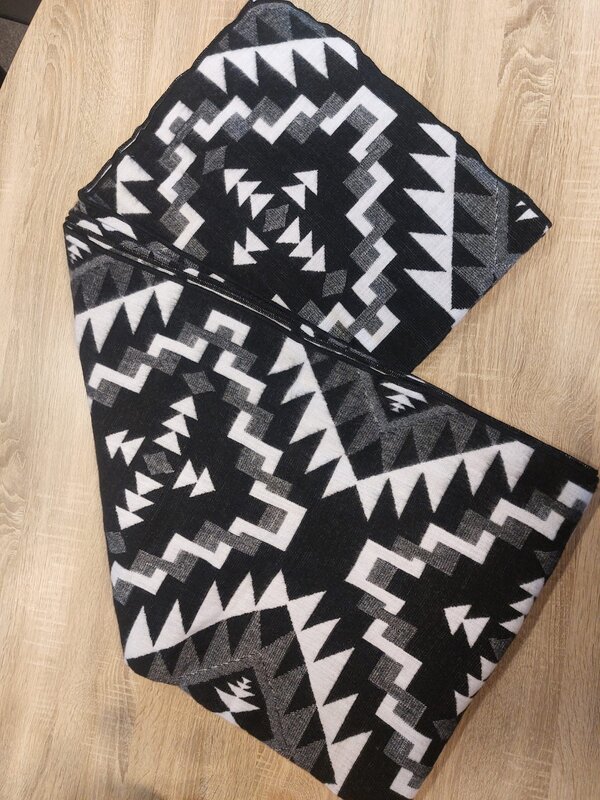 EcuaFina Chimborazo Zwart & Grijs 195 x 235