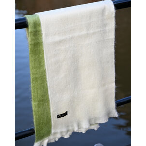 EcuaFina Alpakaschal – 190 x 30 cm – beige & grün