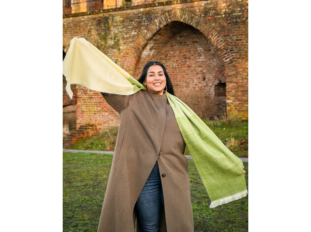 EcuaFina Alpaca scarf 190 cm x 30 cm - BEIGE GROEN