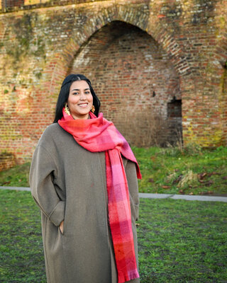 EcuaFina Alpakaschal – 190 cm x 60 cm – orange kariert