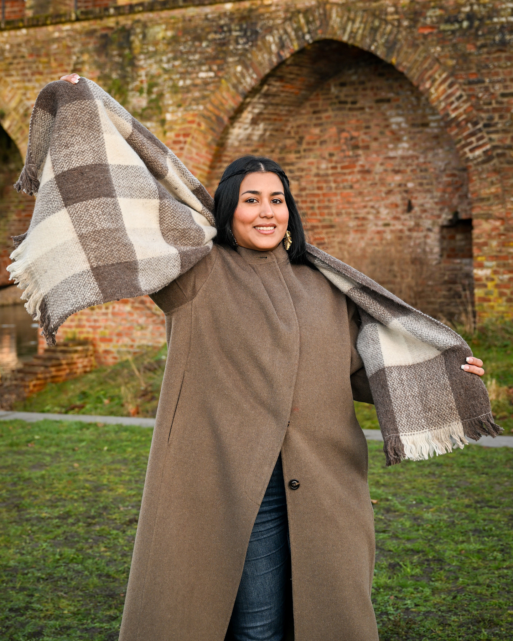 XLAS-47 - Wool scarf 190 x 50 cm - BROWN CHECKERED