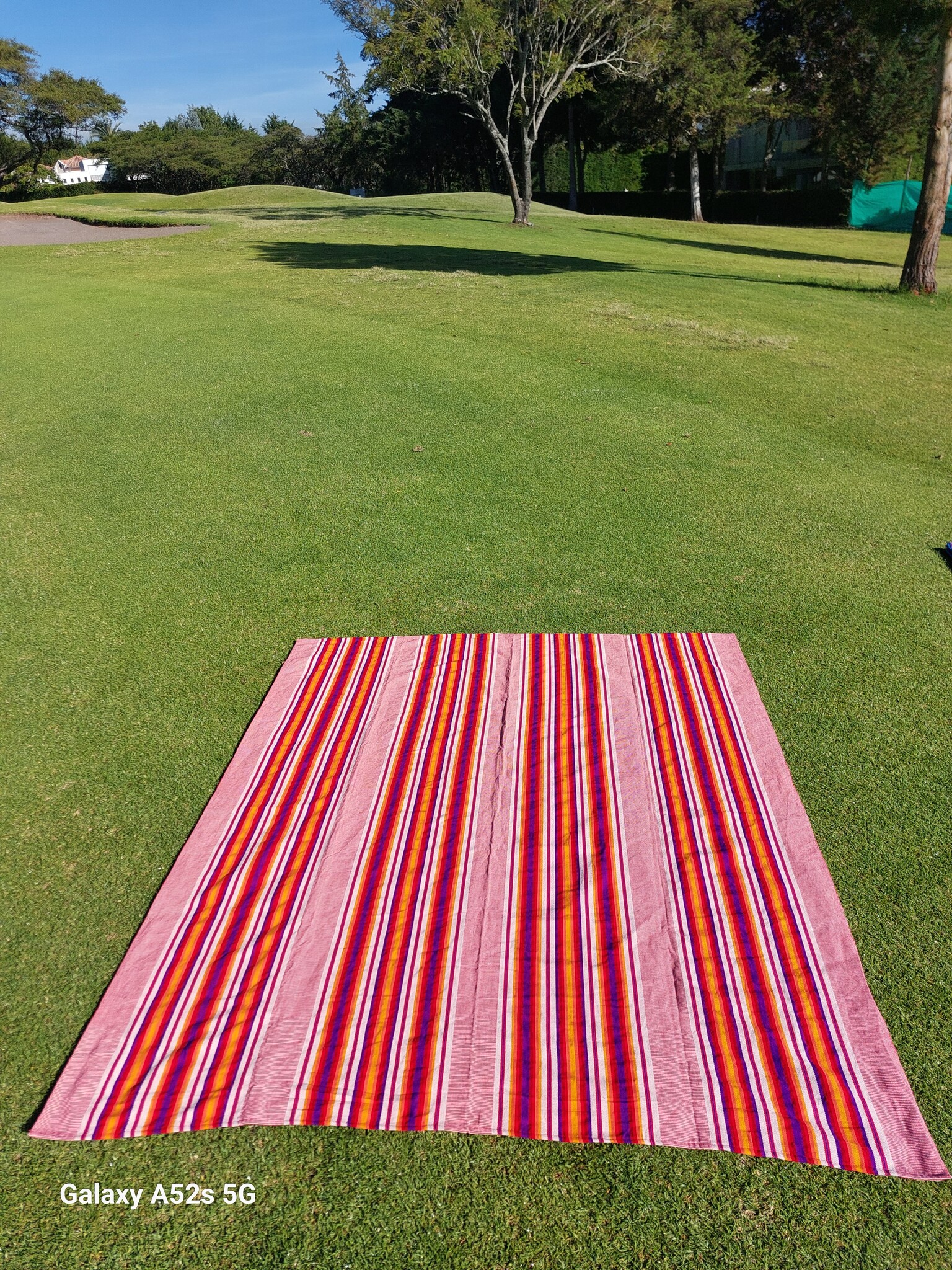 Rote Fiesta-Picknickdecke