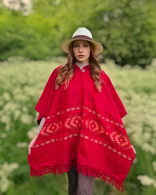 Poncho Rosanna - rood