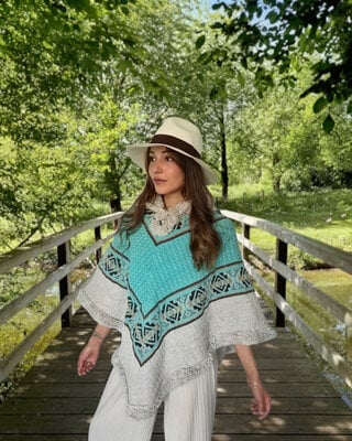 Poncho Rosanna - Triangle Mint