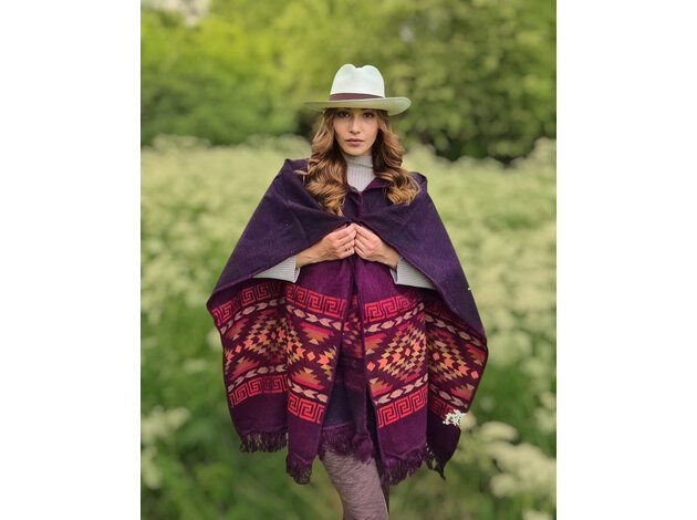 Alpaca Poncho Rosanna Peach