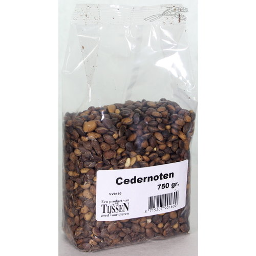 Tijssen goed voor dieren Cedernoten 750 gr.